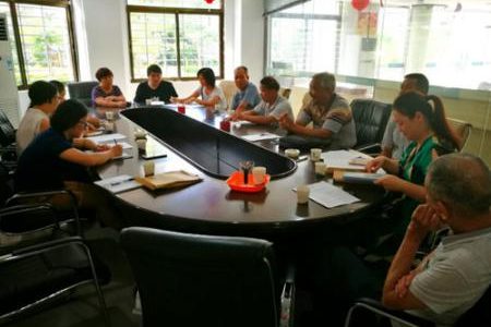 民盟海沧总支课题组调研安置社区