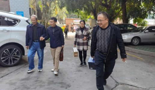 民盟思明区科技一支部开展新春慰问老盟员活动