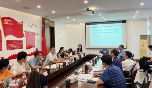 民盟市委关于我市中心城区“业委会换届”“教学楼无障碍改造”两个课题组赴思明区开展调研